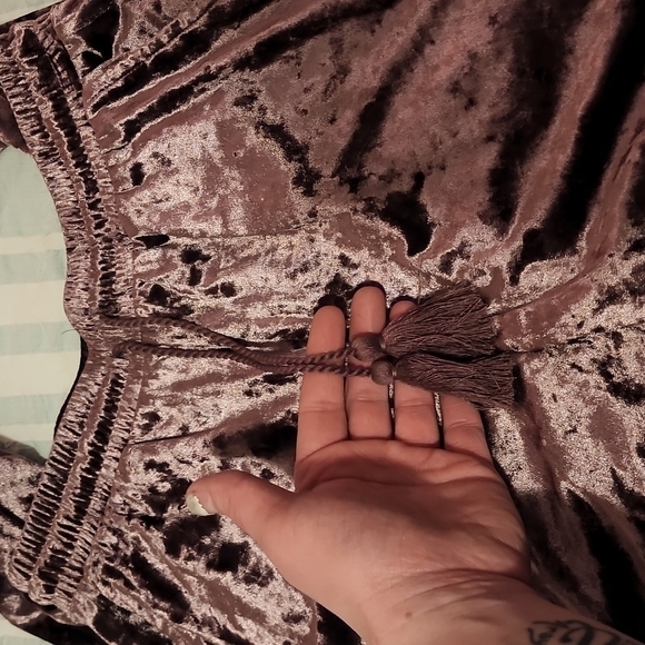 CRUSHED Velvet Sweats - Picture 2 of 4